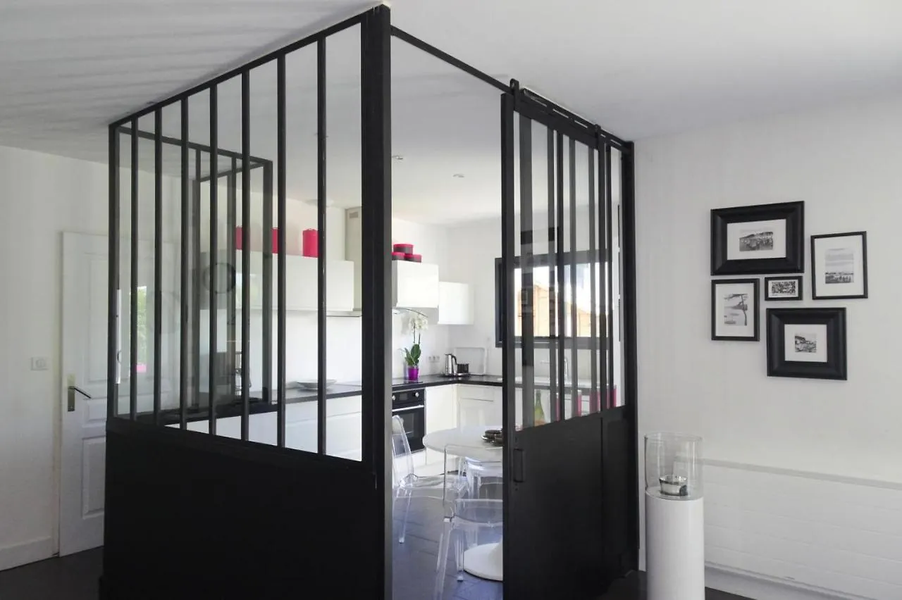 Modern Holiday Home In A Quiet Location In Bénodet