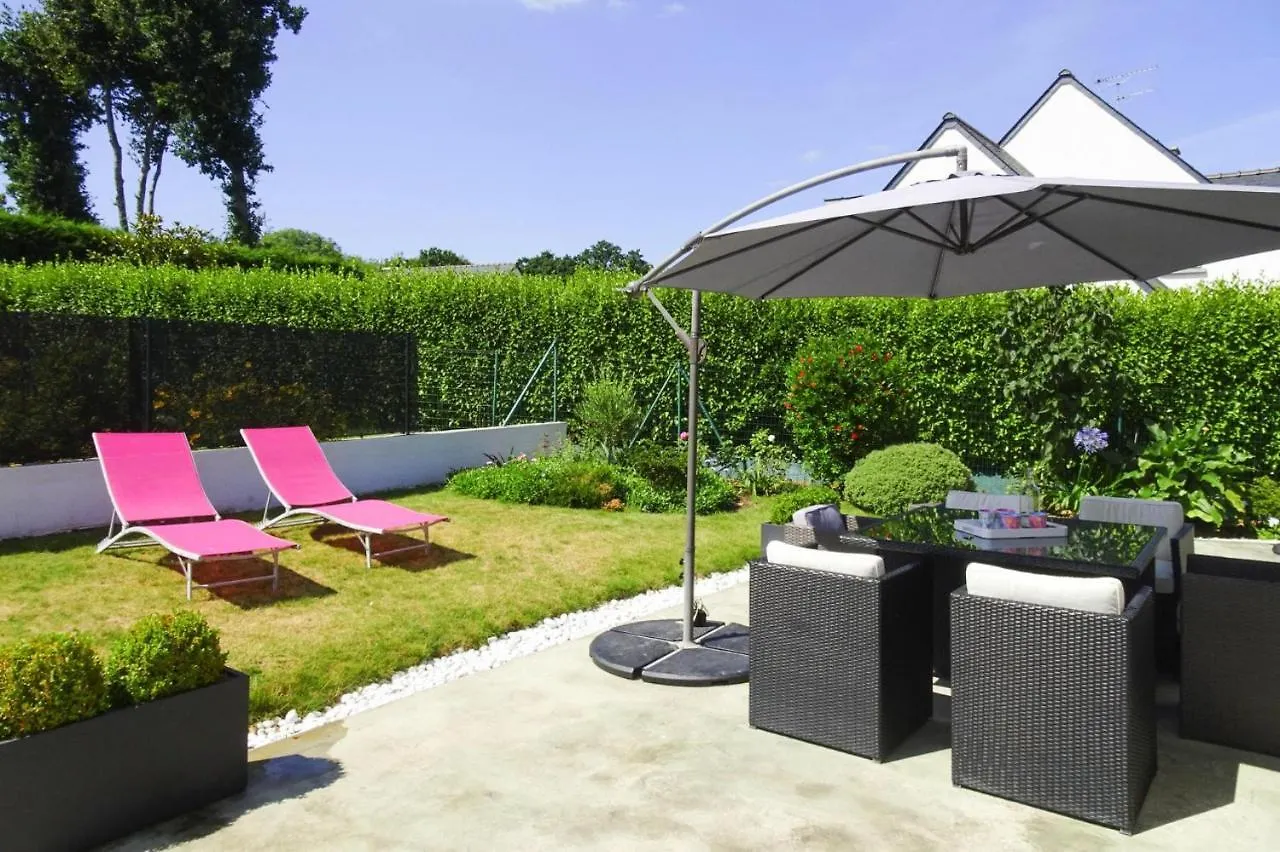 Modern Holiday Home In A Quiet Location In Bénodet Frankrig